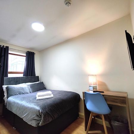 Liverpool City Centre Private Rooms Including Smart Tvs - With Shared Bathroom Luaran gambar