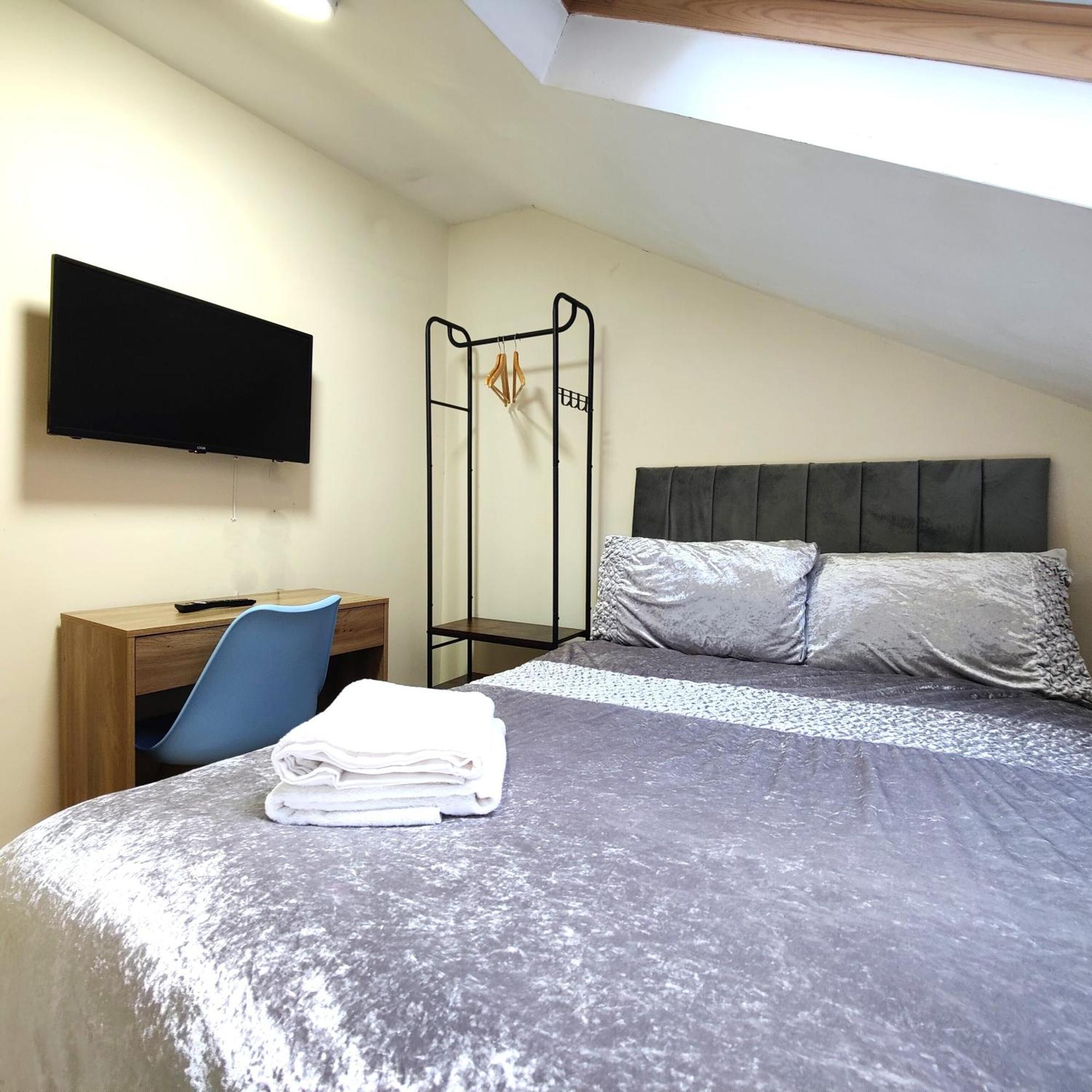 Liverpool City Centre Private Rooms Including Smart Tvs - With Shared Bathroom Luaran gambar